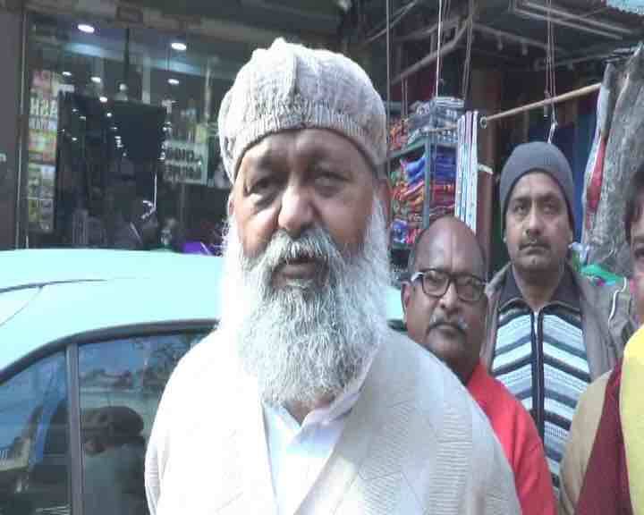 गांधी के अपमान के बाद BJP मंत्री ने वापस लिया बयान Kvic Row Pm Modi Bigger Brand Than Mahatma Gandhi Say Anil Vij गांधी के अपमान के बाद BJP मंत्री ने वापस लिया बयान