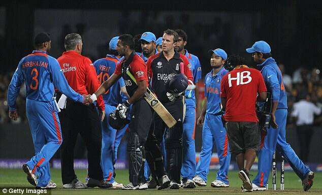 इससे पहले इंग्लैंड ने भारत के खिलाफ सबसे ज्यादा रन विश्वकप 2011 के दौरान के बेंगलुरू में बनाए. उस मुकाबले में भारत के 339 रनों के लक्ष्य का पीछा करते हुए इंग्लैंड की टीम ने 338 रन बनाए थे और वो मुकाबला टाई हुआ था.