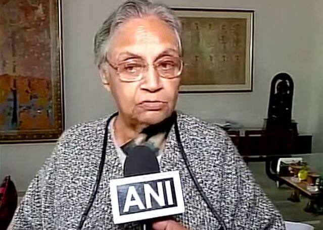 यूपी चुनाव: सीएम पद की उम्मीदवारी से शीला दीक्षित ने वापस लिया अपना नाम I Would Like To Gracefully Withdraw As We Cannot Have 2 Cm Candidates For The Elections Sheila यूपी चुनाव: सीएम पद की उम्मीदवारी से शीला दीक्षित ने वापस लिया अपना नाम