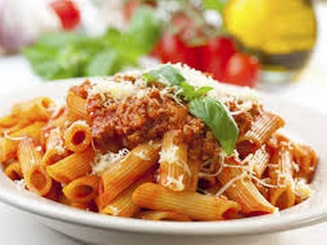  कार्बोहाइड्रेट की शरीर में अधिक मात्रा होने से मोटापा और अनिद्रा की शिकायत भी होने लगती है.