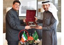 गोयल की अबु धाबी यात्रा के दौरान तिरंगा उलटा लगा था