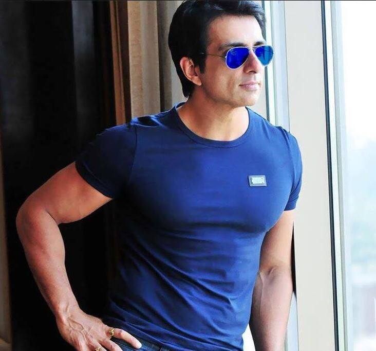 Sonu Sood Talks About Bollywood बॉलीवुड में अस्तित्व बचाए रखना आसान नहीं: सोनू सूद