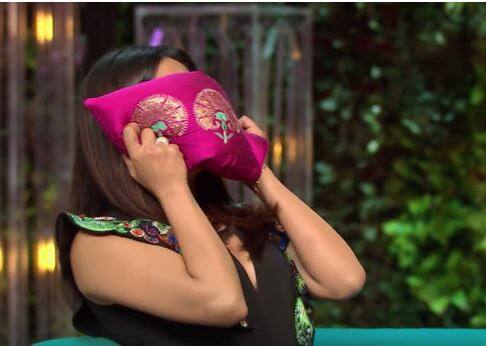 प्रोमो से मालूम चलता है कि प्रियंका से करण शो में पूछने वाले हैं कि क्या आपने अपने एक्स को 'किस' किया है? जिसके जवाब में प्रियंका ने कॉफी का टकीला शॉट लिया है, जिसका मतलब होता है कि हां.