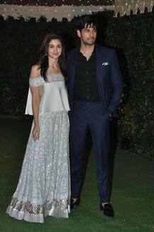 SEE PICS: बर्थडे डेट के बाद फिर से आलिया और सिद्धार्थ दिखे एक साथ 