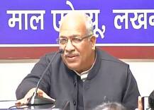 मुलायम सिंह यादव के वफादार रहे सपा नेता अम्बिका चौधरी बसपा में शामिल