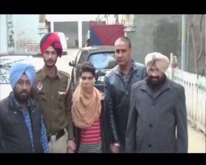 पढ़ना पसंद नहीं था तो 'सनकी' ने की हत्या, शव से 'दिल' निकाल कर स्कूल में फेंका Shocking Update In Ludhiana Murder Case पढ़ना पसंद नहीं था तो 'सनकी' ने की हत्या, शव से 'दिल' निकाल कर स्कूल में फेंका