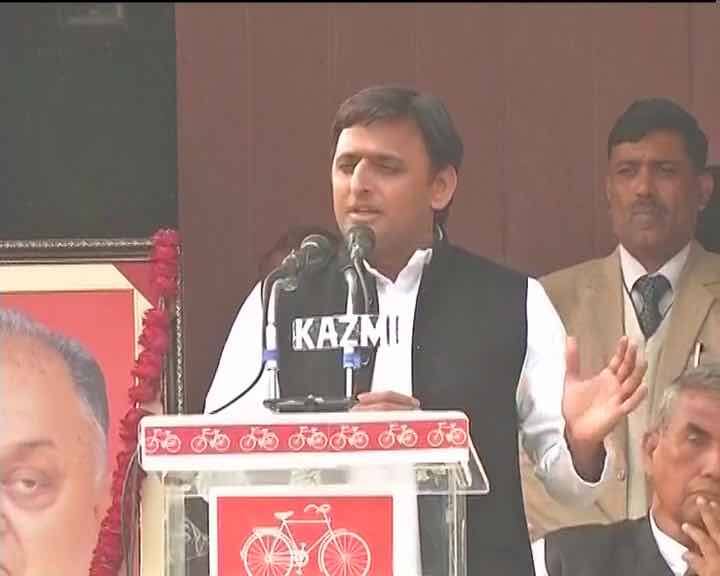 Top 10 Promises Of Akhilesh Yadavs Election Manifesto यूपी चुनाव: जानें सीएम अखिलेश यादव के घोषणापत्र के 10 बड़े वादे