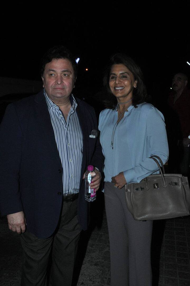 अभिनेता ऋषि कपूर भी नीतू के साथ ये फिल्म देखने पहुंचे. (Photo: Manav Mangalani)