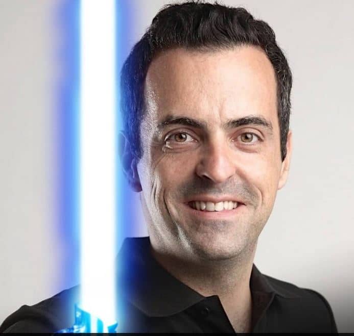 Hugo Barra Is Leaving Xiaomi To Return To Silicon Valley वाइस प्रेसीडेंट हुगो बारा ने छोड़ा शाओमी, शियांग वांग होंगे नए वीपी