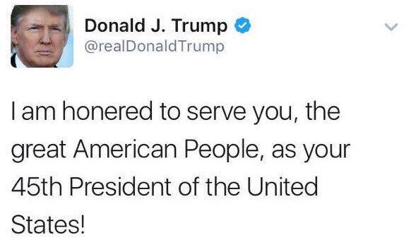 ट्रंप की स्पेलिंग मिस्टेक: ‘ऑनर्ड’ लिखने में की गलती Donald Trump Misspells Honour In Latest Twitter Mishap ट्रंप की स्पेलिंग मिस्टेक: ‘ऑनर्ड’ लिखने में की गलती