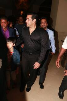 \'कुंग फू योगा\' की लॉन्च पार्टी में दिखा सलमान-कंगना समेत इन दिग्गज हस्तियों का जलवा