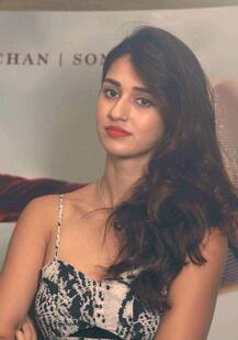 कुछ इस अंदाज में कैमरे में कैद हुई बॉलीवुड एक्ट्रेस दिशा पटानी