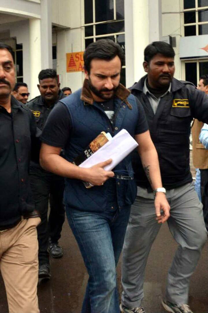  शूटिंग के दौरान सलमान खान के साथ सैफ अली खान, सोनाली बेंद्रे, तब्बू औऱ नीलम भी थे. 