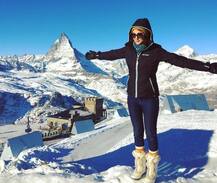 IN PICS: शादी के बाद यहां हनीमून मना रही हैं \'भाबी जी घर पर हैं\' की अनिता भाभी