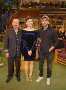 काबिल के प्रमोशन के दौरान उर्वशी ने ऋतिक के पापा संग किया डांस