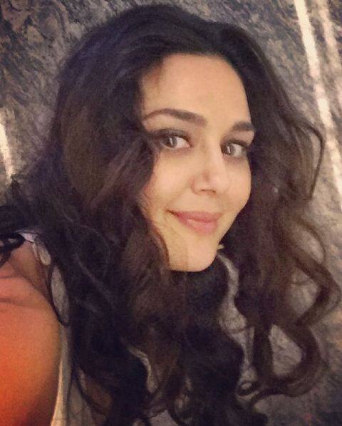 इसके बाद उन्होंने कई फिल्मों में एक-एक बाद एक कई शानदार भूमिकाएं निभाईं. प्रीति अब तक के अपने फिल्मी करियर में कई बेहतरीन फिल्मों में काम कर चुकी हैं. उन्हें उनके बेहतरीन अभिनय के लिए उनकी पहली फिल्म 'दिल से' के लिए फिल्मफेयर सर्वश्रेष्ठ नई अदाकारा के पुरस्कार से नवाजा गया. इसके बाद साल 2003 में उन्हें फिल्म 'कल हो ना हो' के लिए फिल्मफेयर सर्वश्रेष्ठ अदाकारा के पुरस्कार से सम्मानित किया गया.