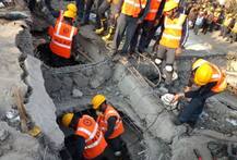 यूपी: कानुपर में इमारत गिरी, पांच लोगों की मौत, 50 से ज्यादा मजदूर घायल