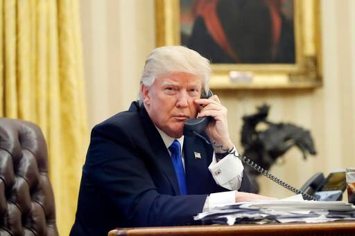 ट्रंप और ऑस्ट्रेलियाई पीएम के बीच फोन पर नोक झोंक की रिपोर्ट The Worst Call By Far Donald Trump Says After Talking To Australian Pm Malcolm Turnbull Call ट्रंप और ऑस्ट्रेलियाई पीएम के बीच फोन पर नोक झोंक की रिपोर्ट