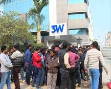 \'लाइक\' पर पैसा देने का वादा निकला फर्जीवाड़ा, 37 अरब का गड़बड़झाला