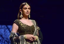 लैक्मे फैशन वीक में रैंप पर उतरीं अदिति और कहा- भंसाली संग काम करना सपना था