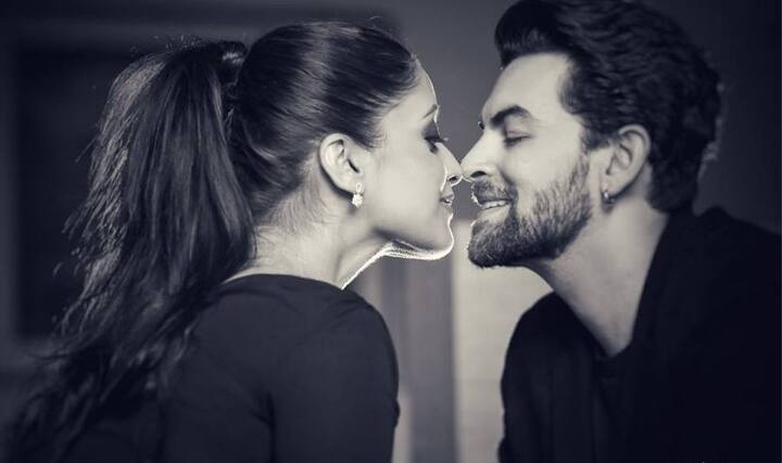 नील नितिन मुकेश और  रुक्मिणी सहाय (तस्वीर: द वेडिंग स्टोरी-फेसबुक पेज)