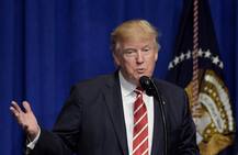 अमेरिका: इमिग्रेशन आधा करने का बिल पेश, ग्रीन कार्ड पाना होगा मुश्किल