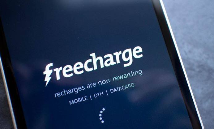 कोई भी ई-वॉलेट ऐप को डाउनलोड करने से पहले ठीक उसके नीचे लिखे गए कंपनी/डेलवपर का नाम चेक करें.