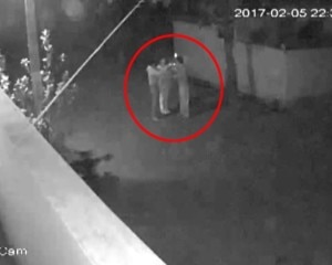 यूपी : पहले पैर छूए फिर मारी ताबड़तोड़ गोलियां, CCTV में कैद हुई वारदात