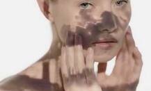 इन टिप्‍स को अपनाकर स्किन को भी हेल्‍दी बना सकते हैं और स्‍मॉग से भी बचा सकते हैं...!