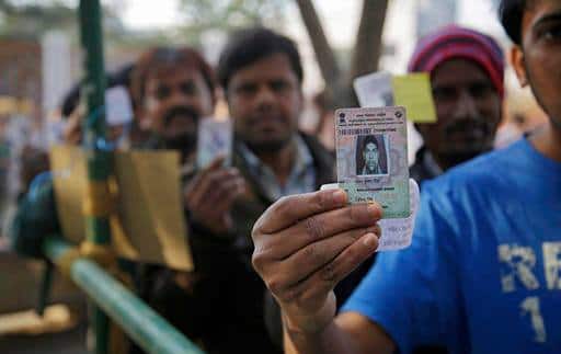 Live Up Election Full Information पहले चरण में यूपी की 73 सीटों पर 64 फीसदी वोटिंग, पिछली बार के 61 फीसदी का रिकॉर्ड टूटा