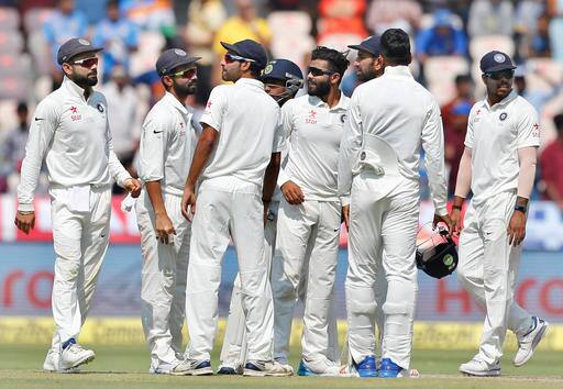 लेकिन मैच के आखिरी दिन भारतीय टीम का एक ऐसा रिकॉर्ड सामने आया है जो पिछले 20 सालों में कभी नहीं हुआ.
