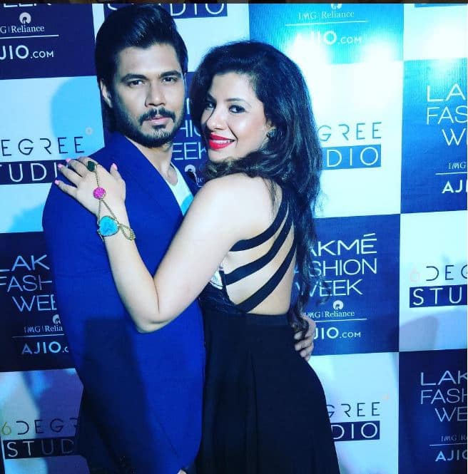 वहीं अविनाश का कहना है कि उन्होंने इस फिल्म के बारे में संभावना को पहले ही बता दिया था. लेकिन संभावान ने ये नहीं सोचा था कि शर्लिन और अविनाश के बीच ऐसे इंटिमेट सीन होंगे.