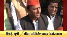 शिवपाल को \'हराने\' वाले बयान से पलटे अखिलेश, बोले- मैंने साइकिल का बटन दबाया