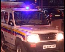 मुंबई में सुरक्षा पर सवाल, बीच बाजार में महिला की चाकू मारकर हत्या