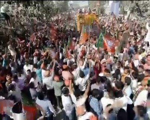 थम गया चौथे चरण का चुनाव प्रचार, यहां देखिए राहुल-अखिलेश और अमित शाह का शक्ति प्रदर्शन