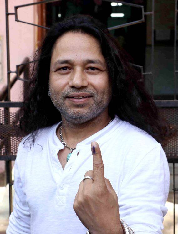 कैलाश खेर.