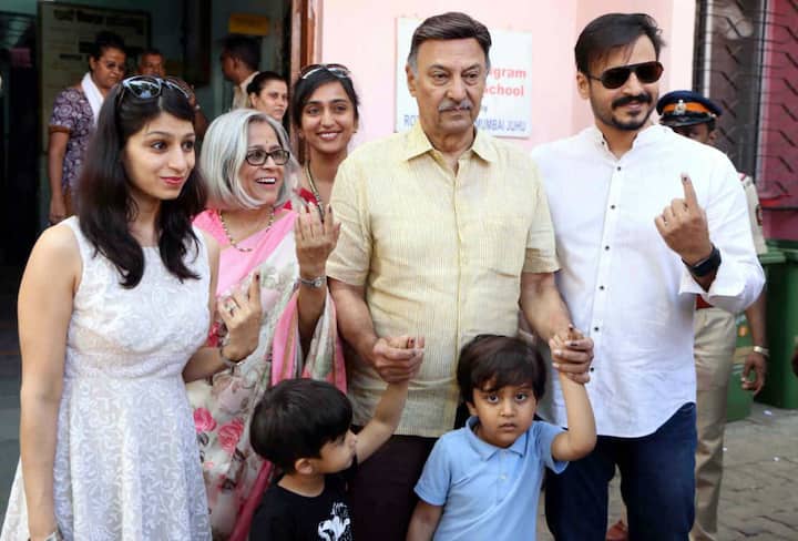 विवेक ओबेरॉय और उनका परिवार.