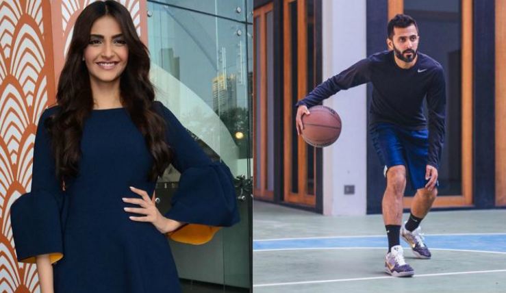 VIDEO: ब्वॉयफ्रेंड आनंद आहूजा के सामने ‘चम्मच’ से करतब दिखाती नज़र आईं सोनम कपूर Sonam Kapoor Shares Funny Yet Adorable Video With Boyfriend Anand Ahuja VIDEO: ब्वॉयफ्रेंड आनंद आहूजा के सामने ‘चम्मच’ से करतब दिखाती नज़र आईं सोनम कपूर