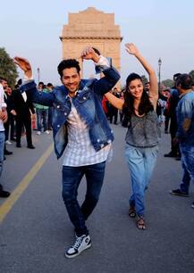  ‘बद्रीनाथ की दुल्हनिया’ का प्रमोशन करते हुए कुछ इस अंदाज में नजर आए आलिया-वरुण, देखें तस्वीरें..