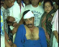 मुंबई : जीत के जश्न के बीच हिंसा, एमएनएस के विजयी उम्मीदवार पर हमला