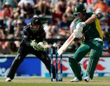 WORLD RECORD: सचिन, सौरव, धोनी सबसे आगे निकले एबी डीविलियर्स!