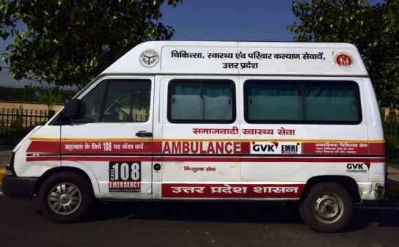 Ec Directs Up Govt To Cover Samajwadi Word Written On Ambulances 'समाजवादी एंबुलेंस सेवा' से 'समाजवादी' शब्द हटाएं: चुनाव आयोग