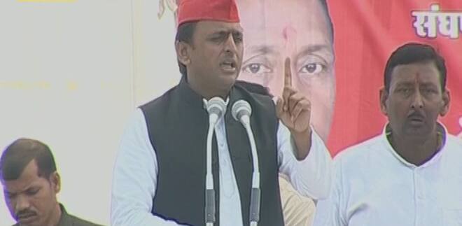 मोदी पर अखिलेश का पलटवार, 'हमने रमजान से ज्यादा दीवाली पर दी बिजली' Up Polls Akhilesh Yadva Attacks Pm Modi मोदी पर अखिलेश का पलटवार, 'हमने रमजान से ज्यादा दीवाली पर दी बिजली'