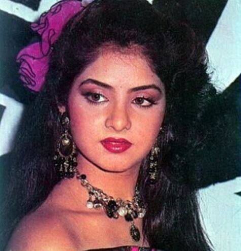 13. 5 अप्रैल 1993 को जो होने वाला था, ना उस हादसे का अंदाजा किसी को था...और ना उस हादसे को झेलने के लिए कोई तैयार था. (फोटो क्रेडिट- इंस्टाग्राम)