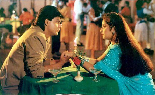 8. 1992 में ही रिलीज हुई दिव्या की फिल्म 'दीवाना' जो शाहरुख खान की पहली फिल्म थी. (फोटो क्रेडिट- इंस्टाग्राम)