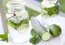 वजन कम करना है तो खीरा खाएं लेकिन इन तरीकों से!