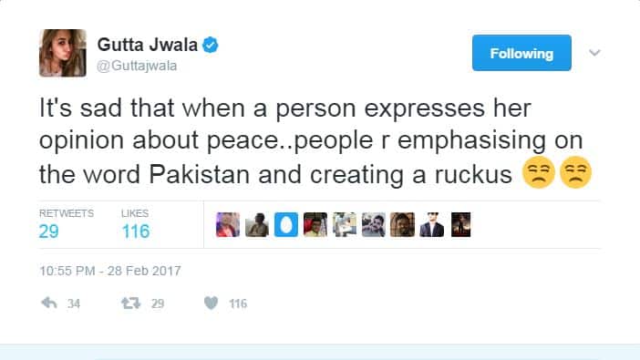 पहले ट्वीट में गुट्टा लिखती हैं कि ये बात दुखी करती है कि जब कोई शांति की बात करना चाह रहा है तब लोग पाकिस्तान शब्द पर जोकर देकर बखेड़ा खड़ा करने में लगे हैं.