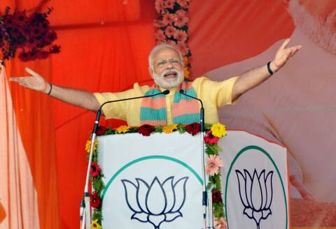 यूपी के बाद मोदी का मिशन गुजरात, कल सूरत से शुरू करेंगे दो दिन का दौरा यूपी के बाद मोदी का मिशन गुजरात, कल सूरत से शुरू करेंगे दो दिन का दौरा