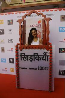 खिड़कियां थिएटर फेस्टिवल में पहुचे कई सितारे