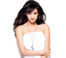 जयपुर के फैशन इवेंट में सोनल चौहान के साथ दुर्व्यवहार